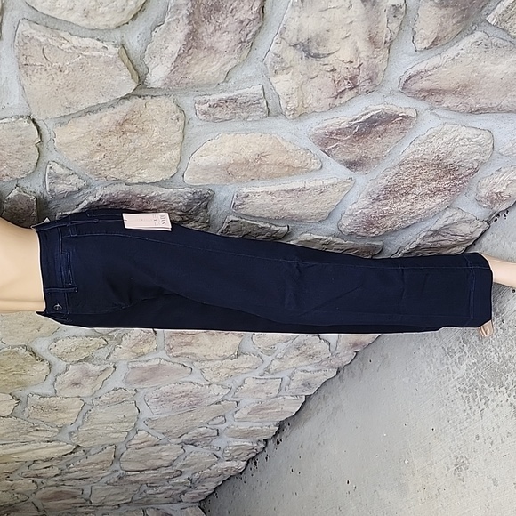 NYDJ | Teresa Trouser Jeans with Lift Tuck Technology - Picture 3 of 14